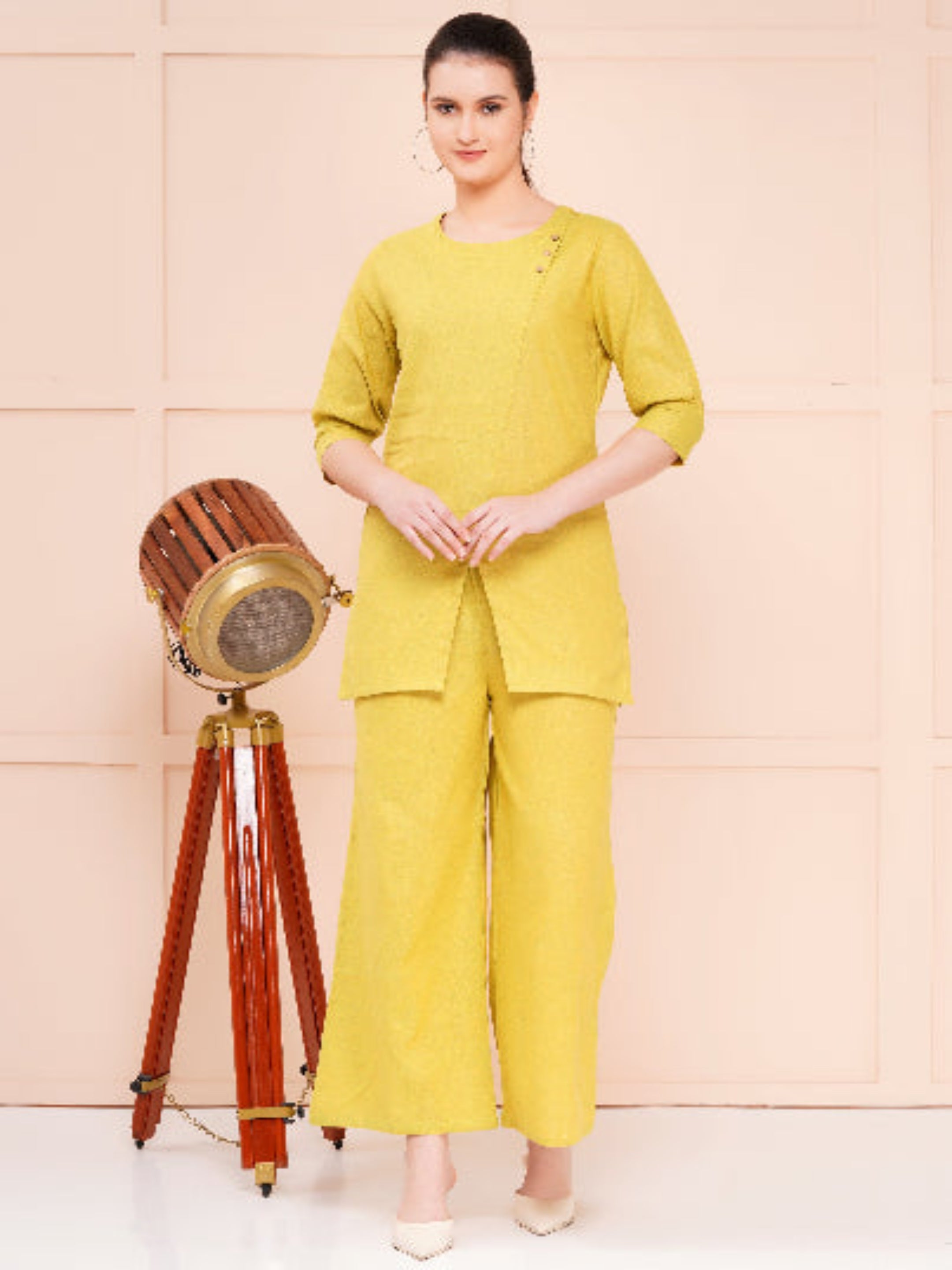 Pistachio Taper Slim Fit Khadi Co-ord Set For Woman 